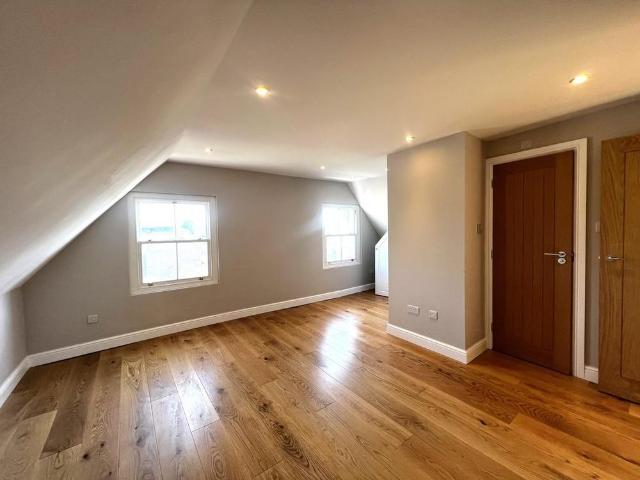 Apartment for rent in Southgate, Crawley