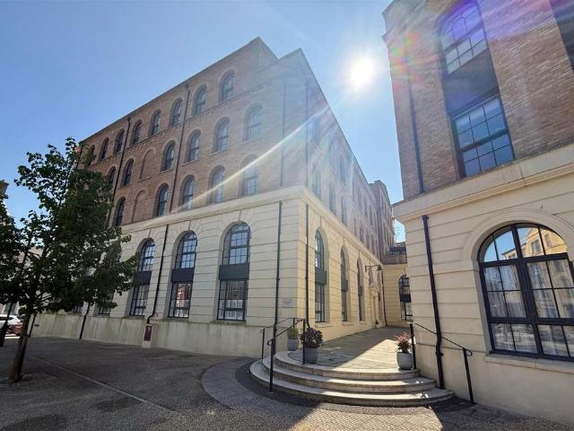 Flat for rent in Poundbury, Fordington