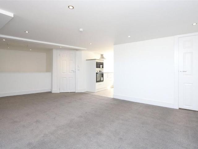 Apartment for rent in Langside, Scotland