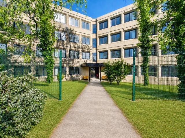 Apartment for rent in Stroud, School House