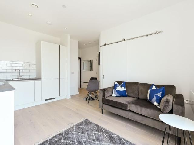 Apartment for rent in London Borough of Hounslow, Greater London