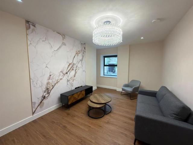 Apartment for rent in Crossflatts, West Yorkshire