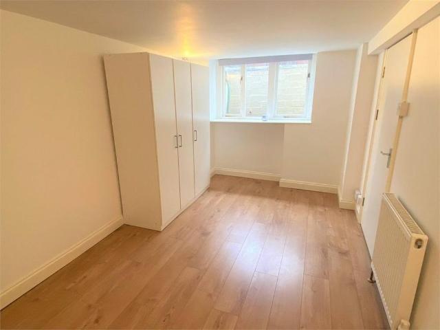 Apartment for rent in North Town, Rumwell
