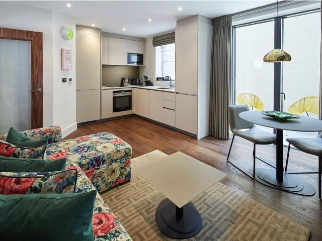 Apartment for rent in Knightsbridge, Greater London