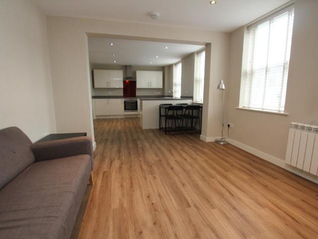 Flat for rent in Rodbourne, Swindon