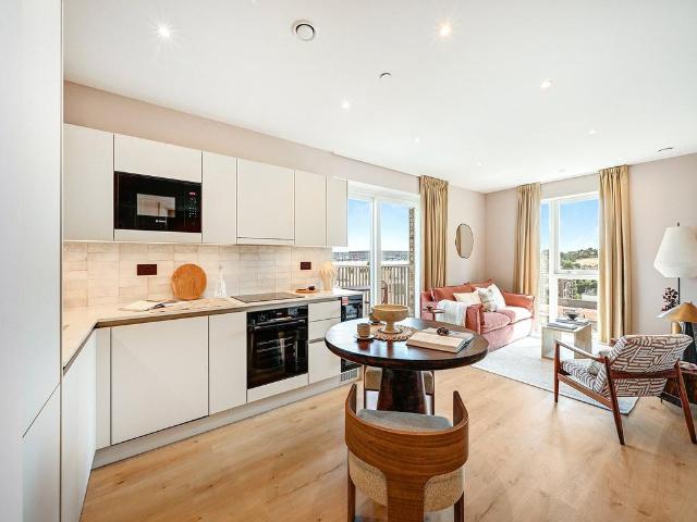 Flat for rent in Colindale, Isle Of Man