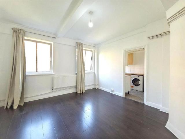 Apartment for rent in The Borough, Greater London