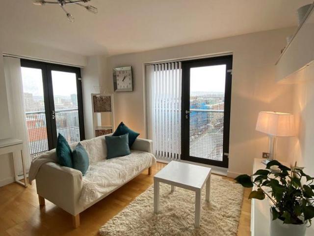 Flat for rent in City Centre, South Yorkshire