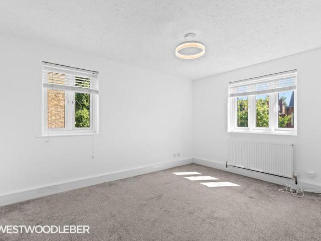 Apartment for rent in Broxbourne, Hertfordshire