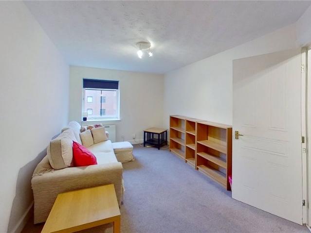 Apartment for rent in Moat, Slateford