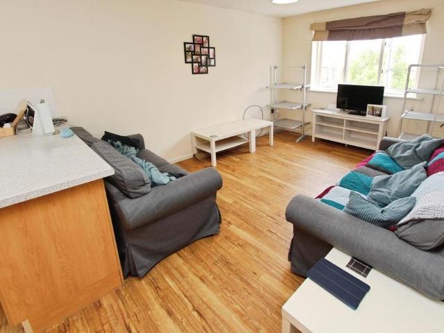 Apartment for rent in Caldermill, East Midlands