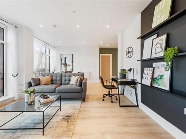 Apartment for rent in Chertsey, Runnymede