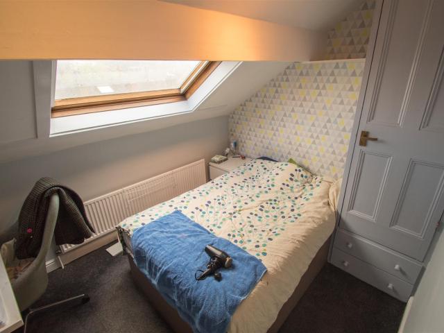 Apartment for rent in Beckett Park, Headingley