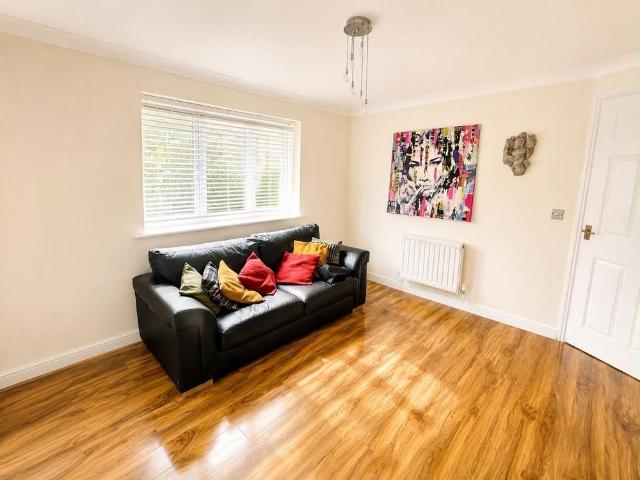 Apartment for rent in Purfleet, Essex