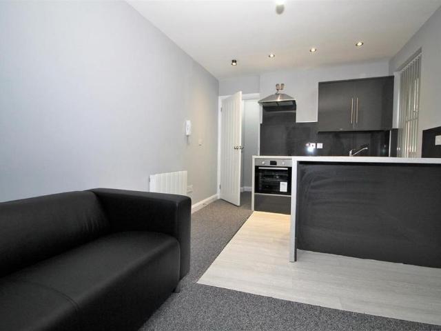 Apartment for rent in Aylestone Park, Old Wharf