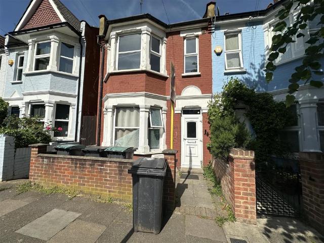 Flat for rent in Scotch Estate, Hornsey