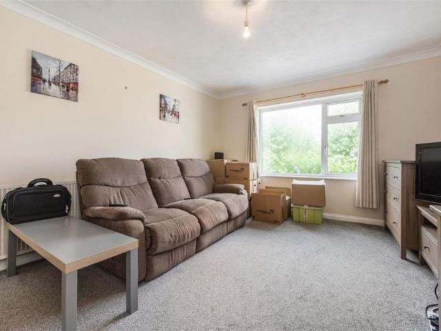 Apartment for rent in Clapham, West Sussex