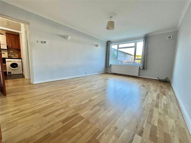 Apartment for rent in New Southgate, Greater London