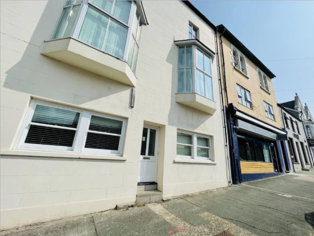Apartment for rent in Pembroke Dock, Wales