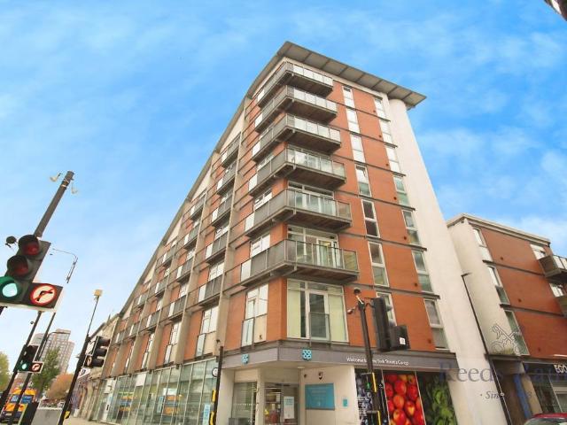 Flat for rent in West Yorkshire