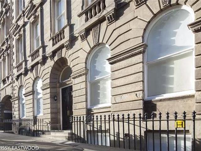Flat for rent in Highfields, Huddersfield