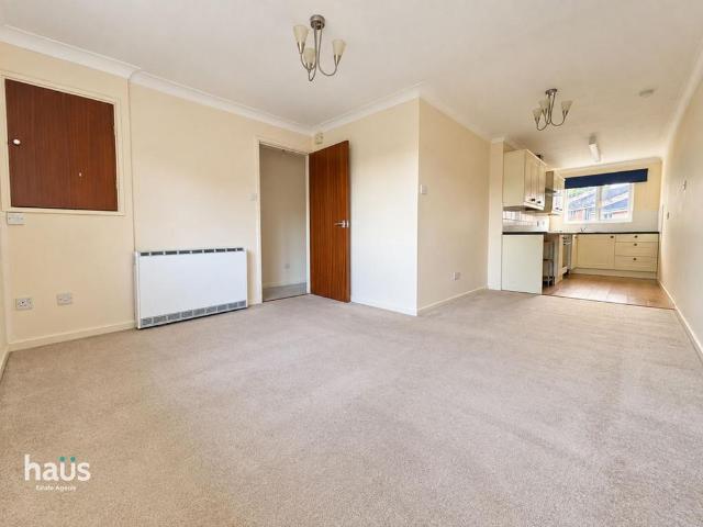 Apartment for rent in Parkwood, Gillingham