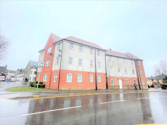 Flat for rent in Navestock Side, Essex