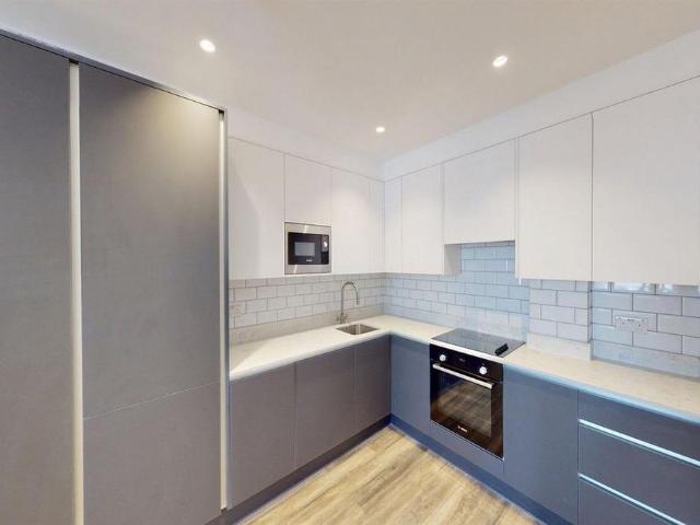 Apartment for rent in London Borough of Redbridge, Greater London