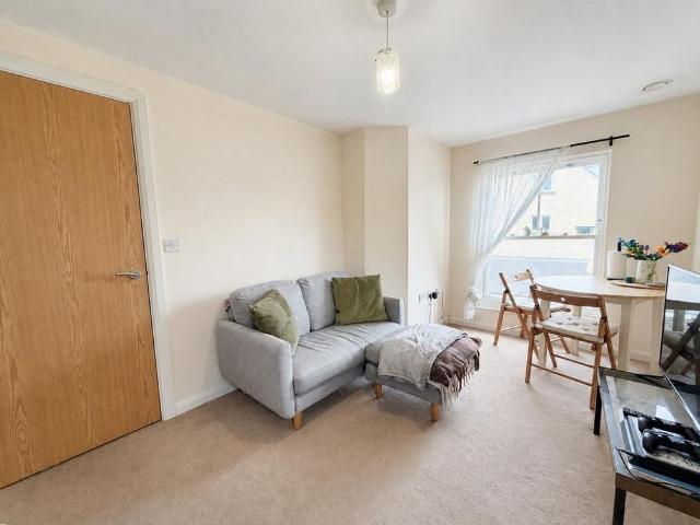 Apartment for rent in Black Bourton, Oxfordshire