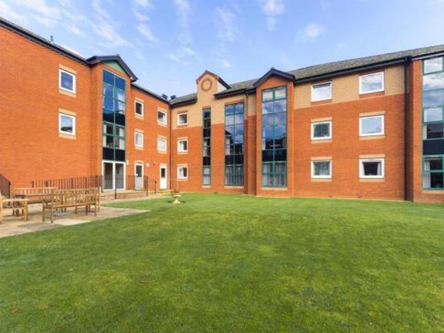 Flat for rent in Evershot, Oxfordshire