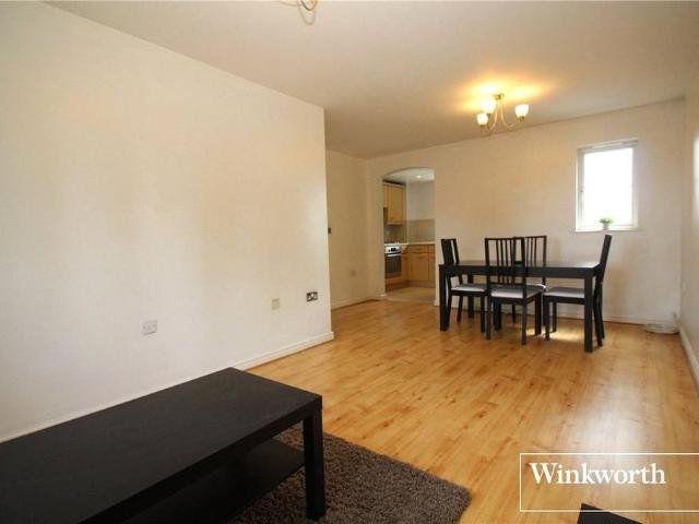 Apartment for rent in Elstree and Borehamwood, Borehamwood
