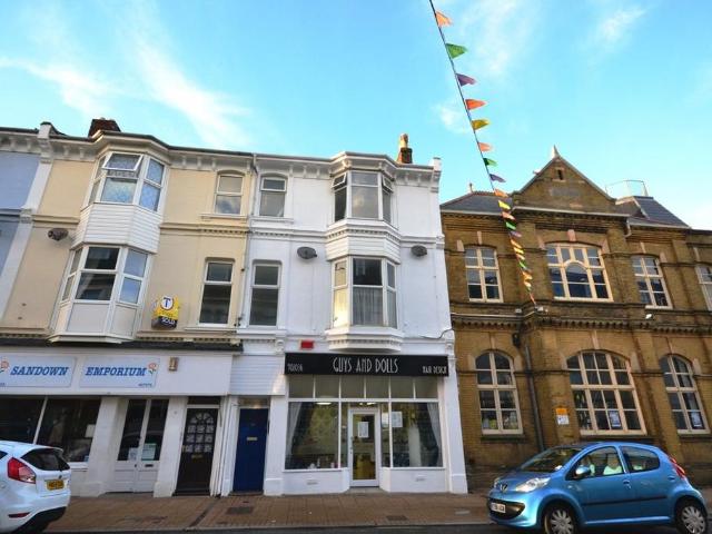 Flat for rent in Sandown, Yaverland