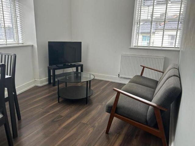 Apartment for rent in Greenbank, Mount Wise