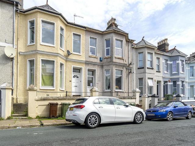Flat for rent in Lipson Vale, Mount Wise