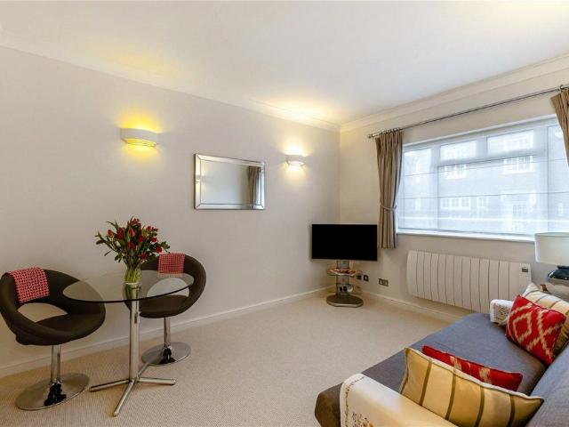 Flat for rent in Chelsea, Greater London