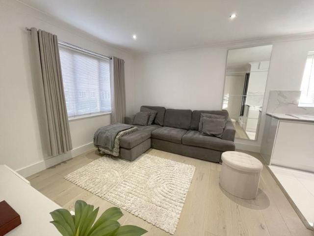 Apartment for rent in Cranborne, Potters Bar