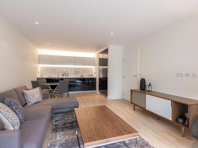 Apartment for rent in London Borough of Hounslow, Greater London