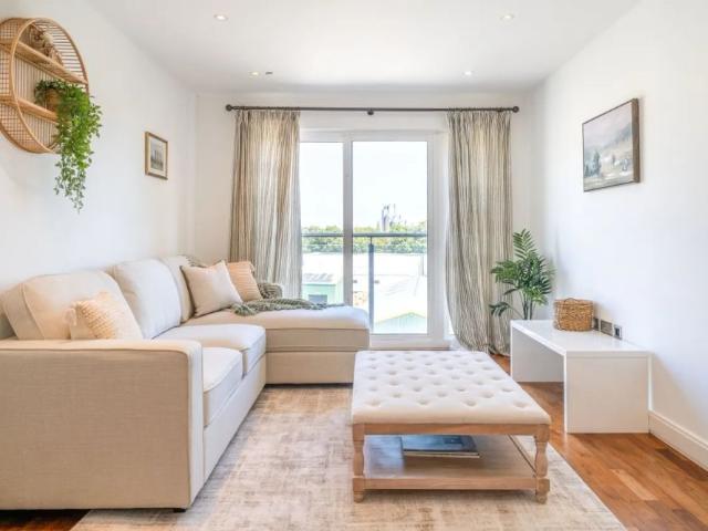 Apartment for rent in London Borough of Wandsworth, Greater London