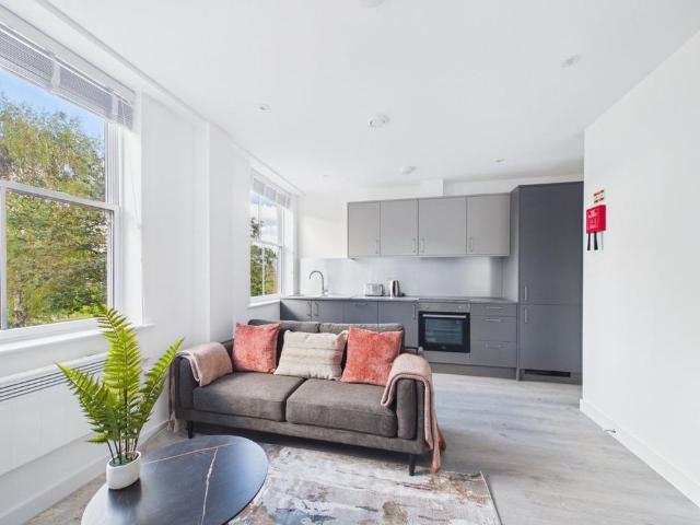 Apartment for rent in Egham, Runnymede