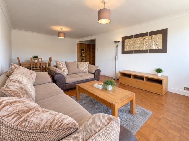 Apartment for rent in London Borough of Croydon, Addiscombe