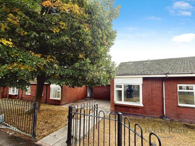Flat for rent in Butterton, Staffordshire