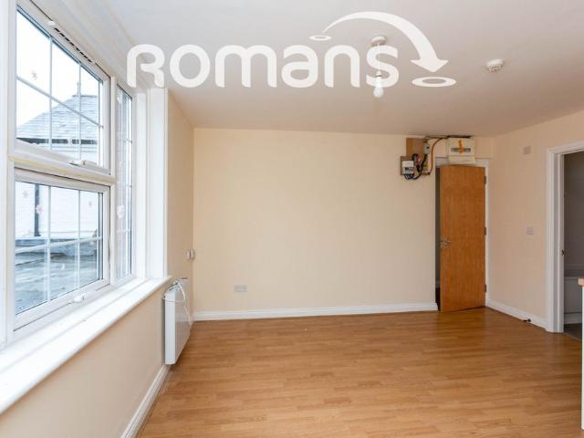 Apartment for rent in Heol-las, Surrey