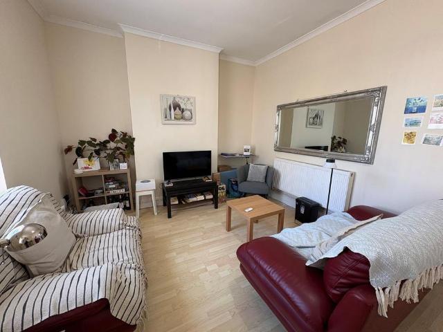 Apartment for rent in Falcon Lodge, Wales