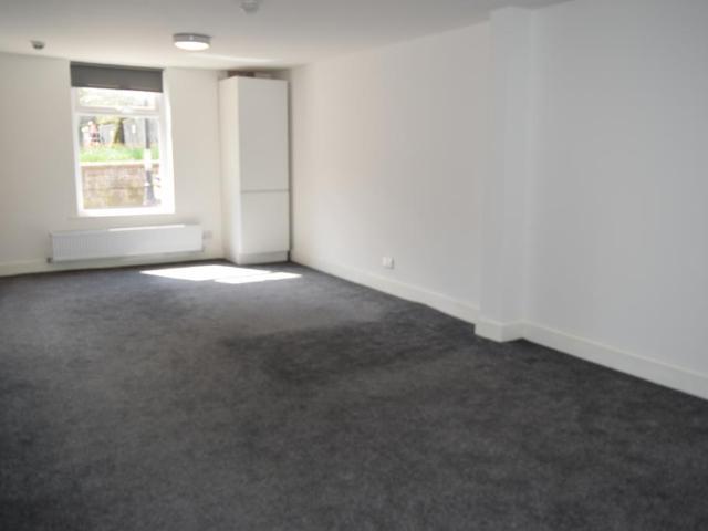 House for rent in Four Lane Ends, Blackburn