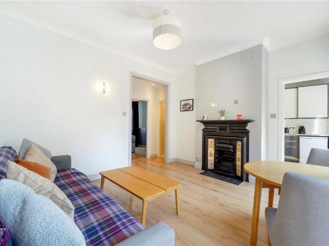 Flat for rent in Kentish Town, Greater London