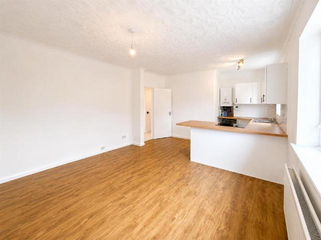 Apartment for rent in Clapham, West Sussex