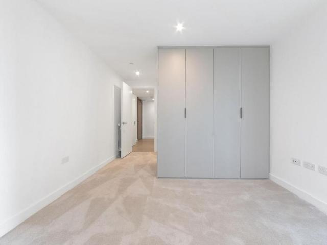 Apartment for rent in Glyndon, Shooters Hill