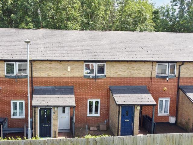 Flat for rent in Darlington