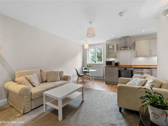 Apartment for rent in Greater London