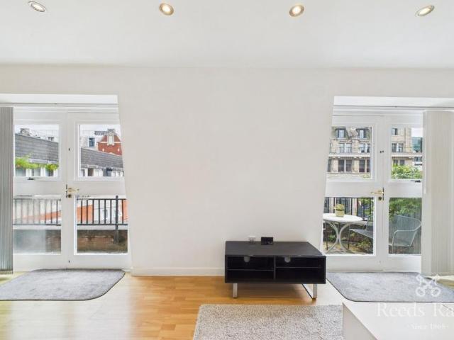 Apartment for rent in City Centre, Georgia